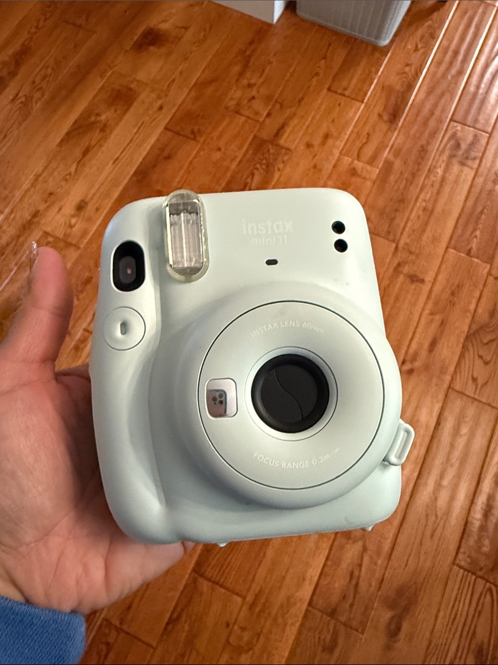 Fujifilm Instax Mini Instant Camera - for parts, does not work when arrived